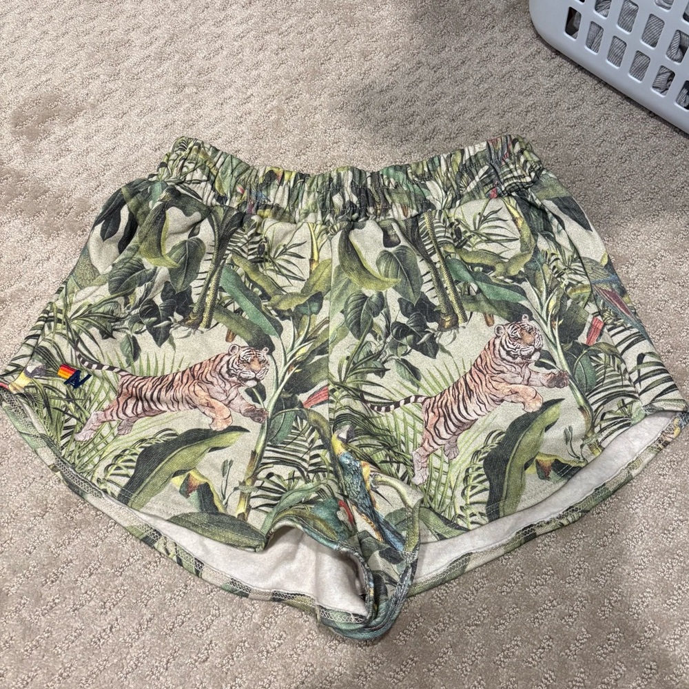 Aviator Nation Large Women's Jungle Pocket Club Shorts Sand